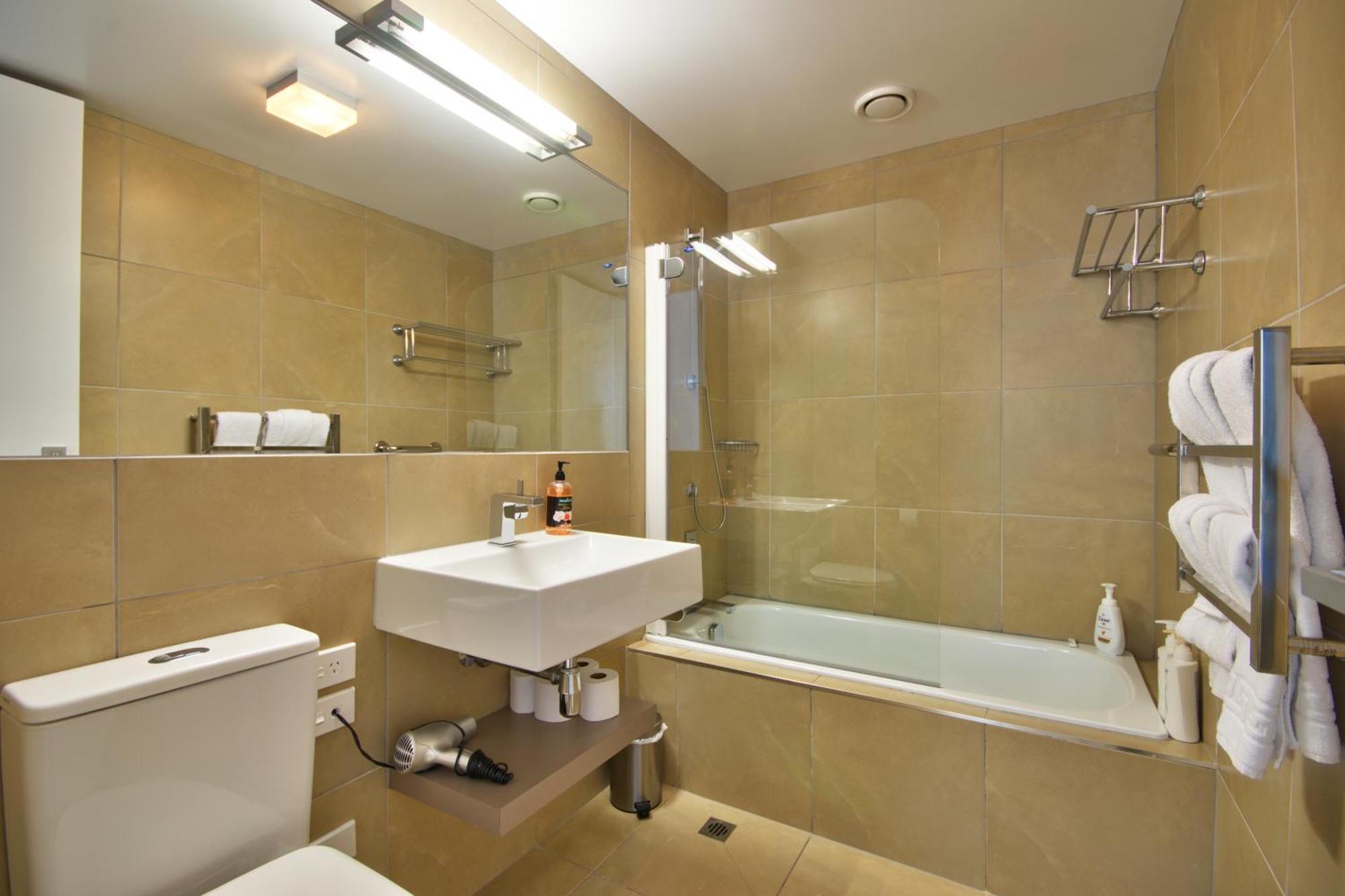 Charlies Queenstown Studio Apt 103B Екстериор снимка